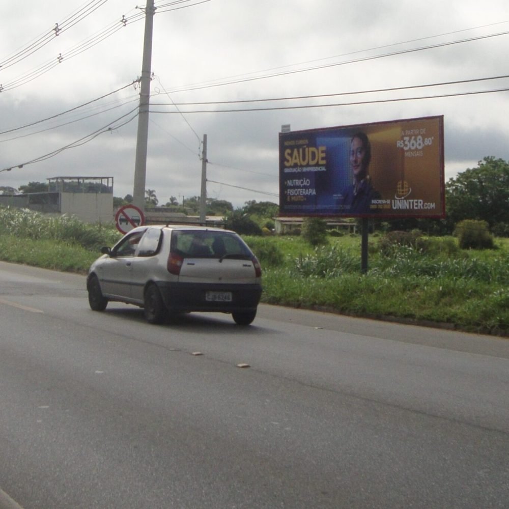 117 PROF ALFREDO ROLIM DE MOURA, SENTIDO MOGI - placa 3 divisa de Mogi x Biritiba Mirim